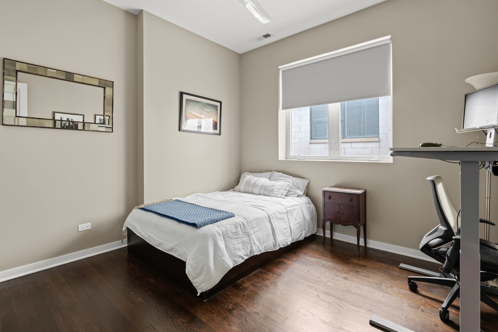 1747 W North Avenue Unit: 3