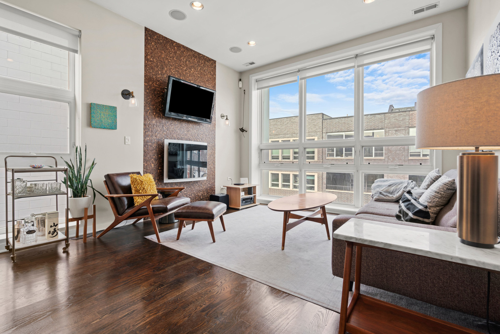 1747 W North Avenue Unit: 3