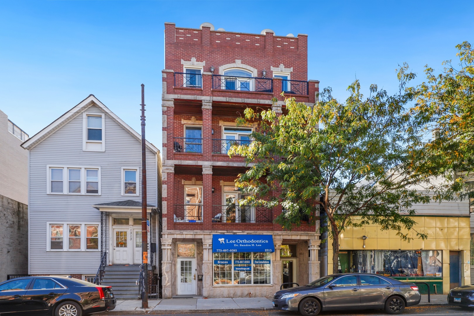 2317 W Belmont Avenue Unit: 3