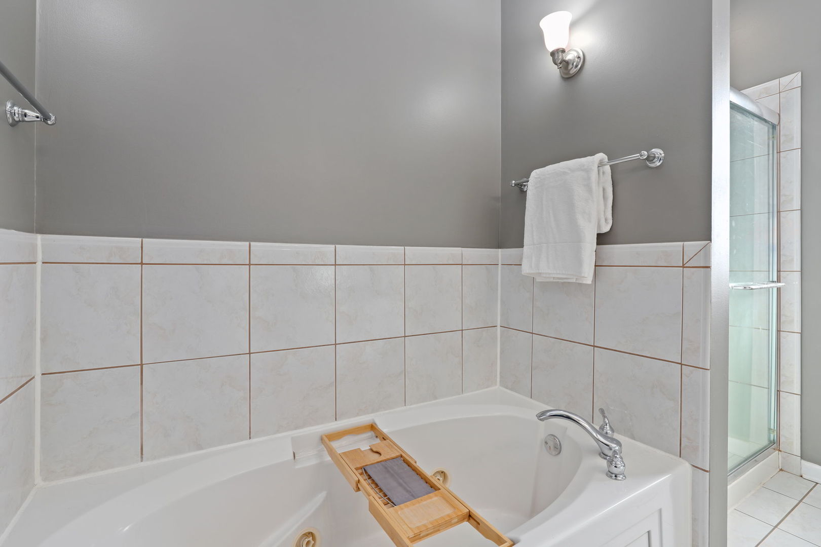 2317 W Belmont Avenue Unit: 3