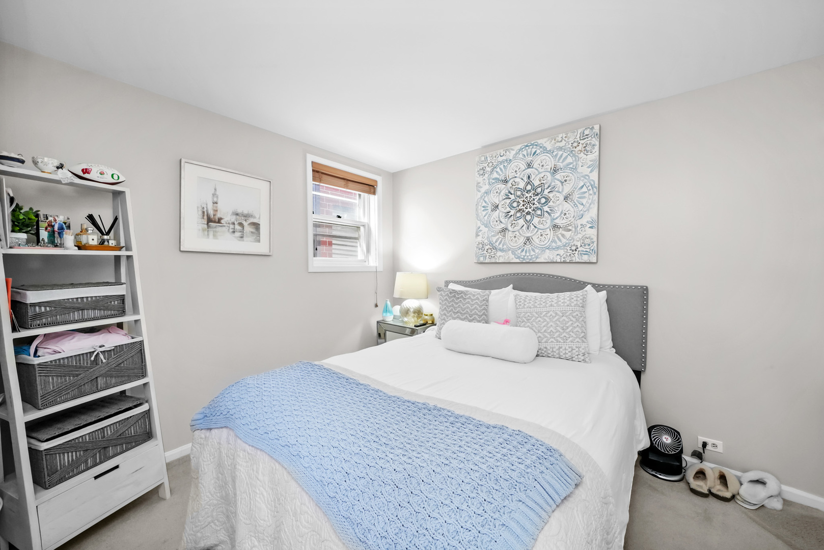 1104 W WEBSTER Avenue Unit: 301