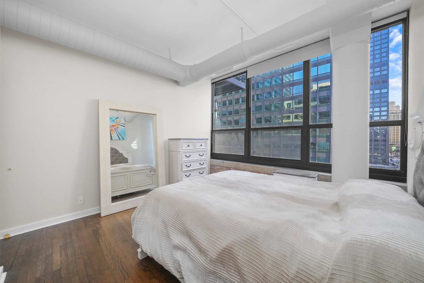 130 S CANAL Street Unit: 517