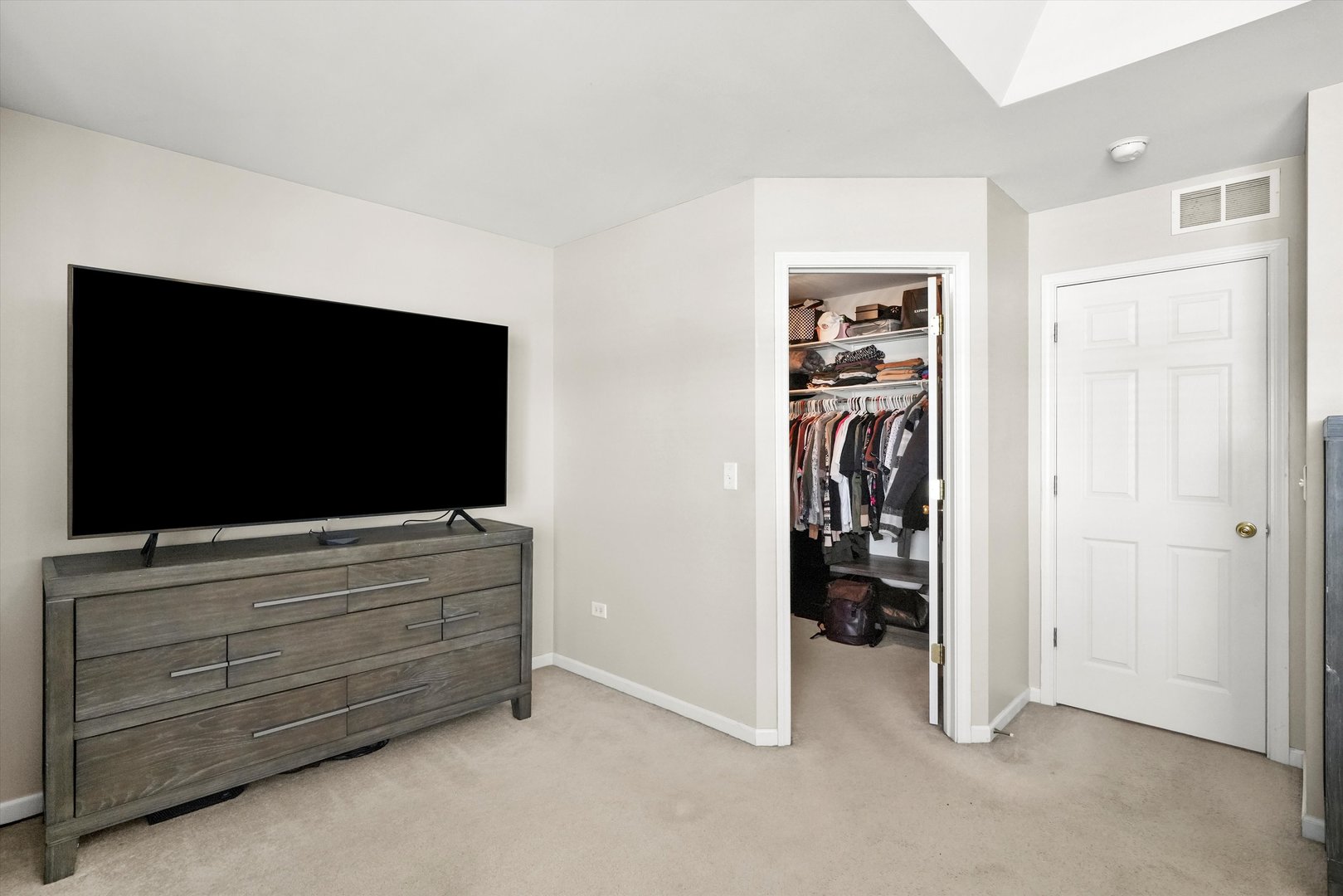 2124 Sunrise Circle