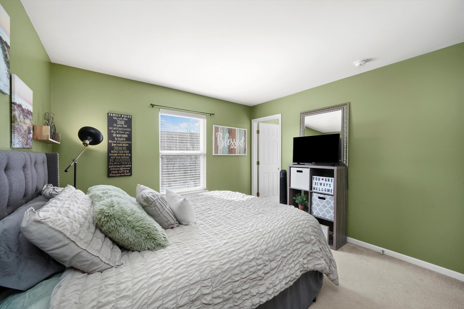 2124 Sunrise Circle