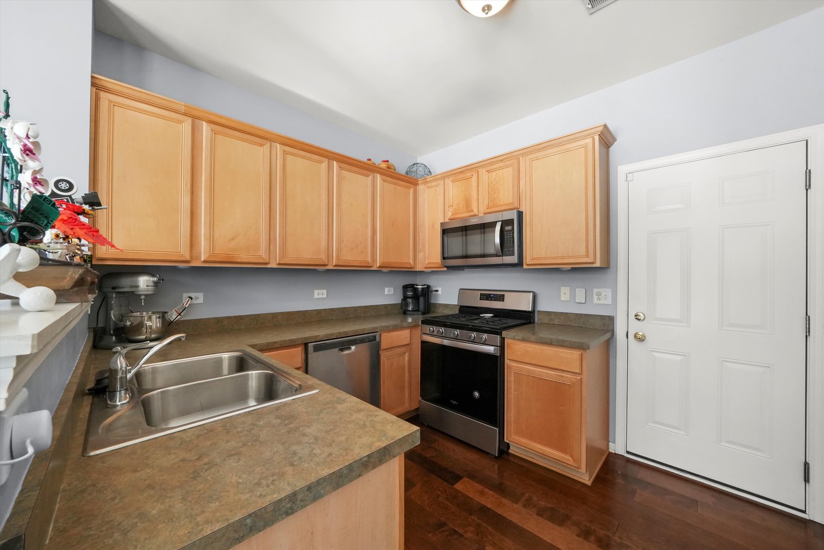 2124 Sunrise Circle