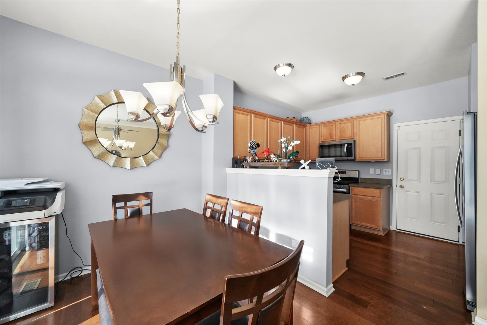 2124 Sunrise Circle
