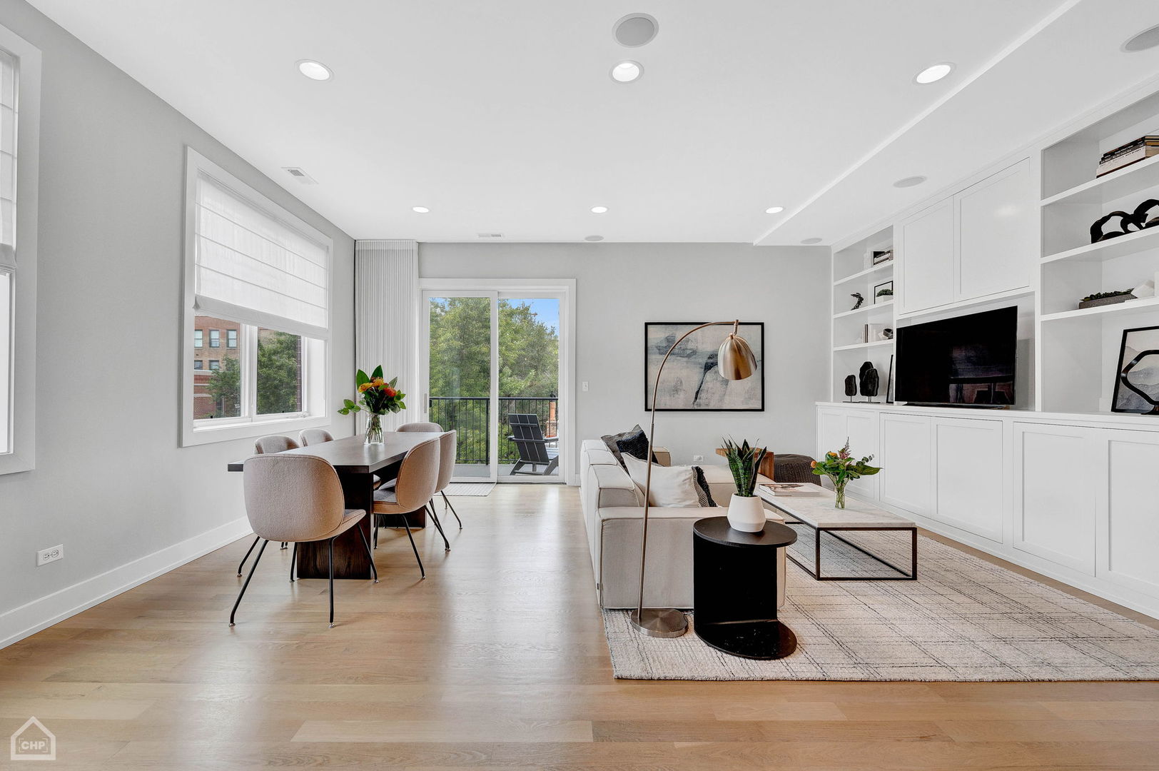 1312 W Madison Street Unit: 4A