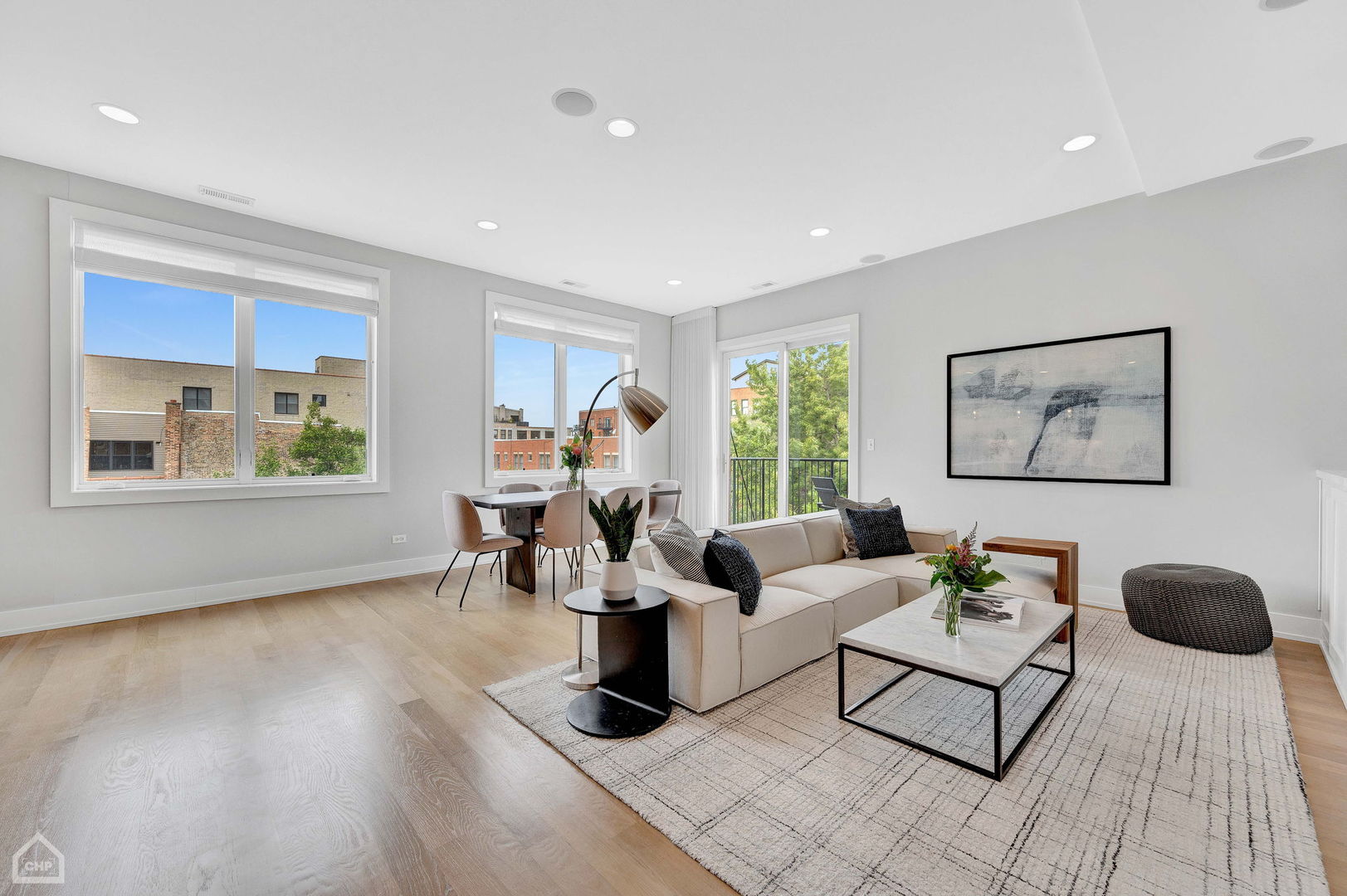 1312 W Madison Street Unit: 4A