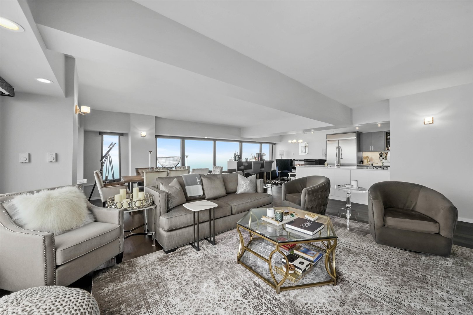 175 E Delaware Place Unit: 8005