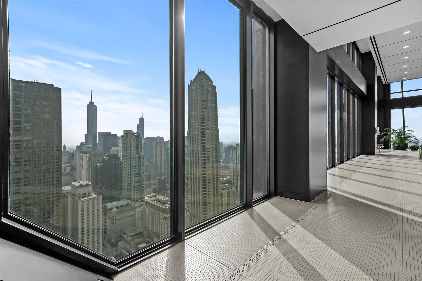 175 E Delaware Place Unit: 8005