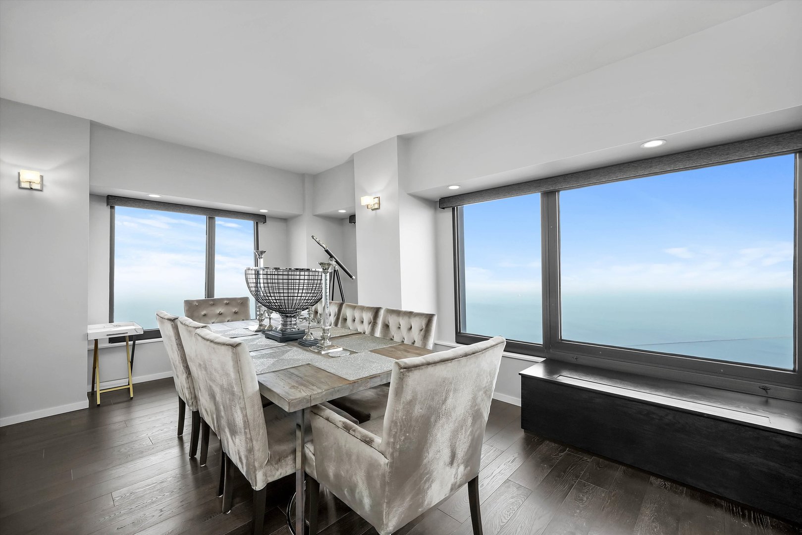 175 E Delaware Place Unit: 8005