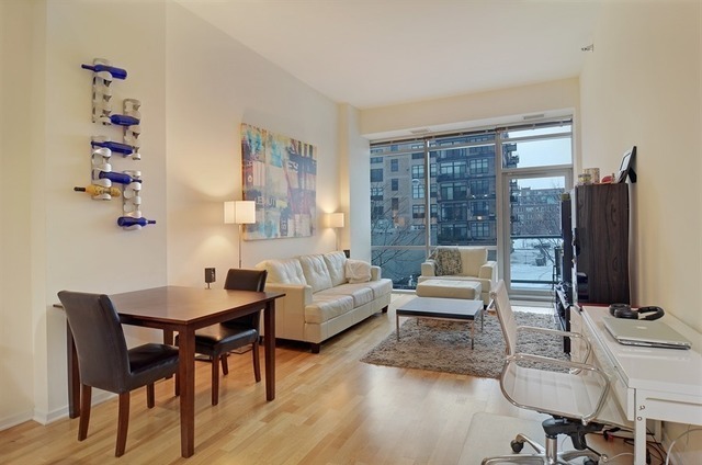 125 S Green Street Unit: 210A