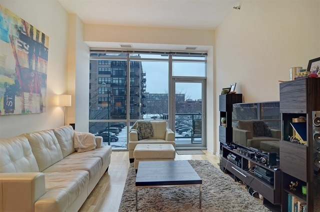 125 S Green Street Unit: 210A