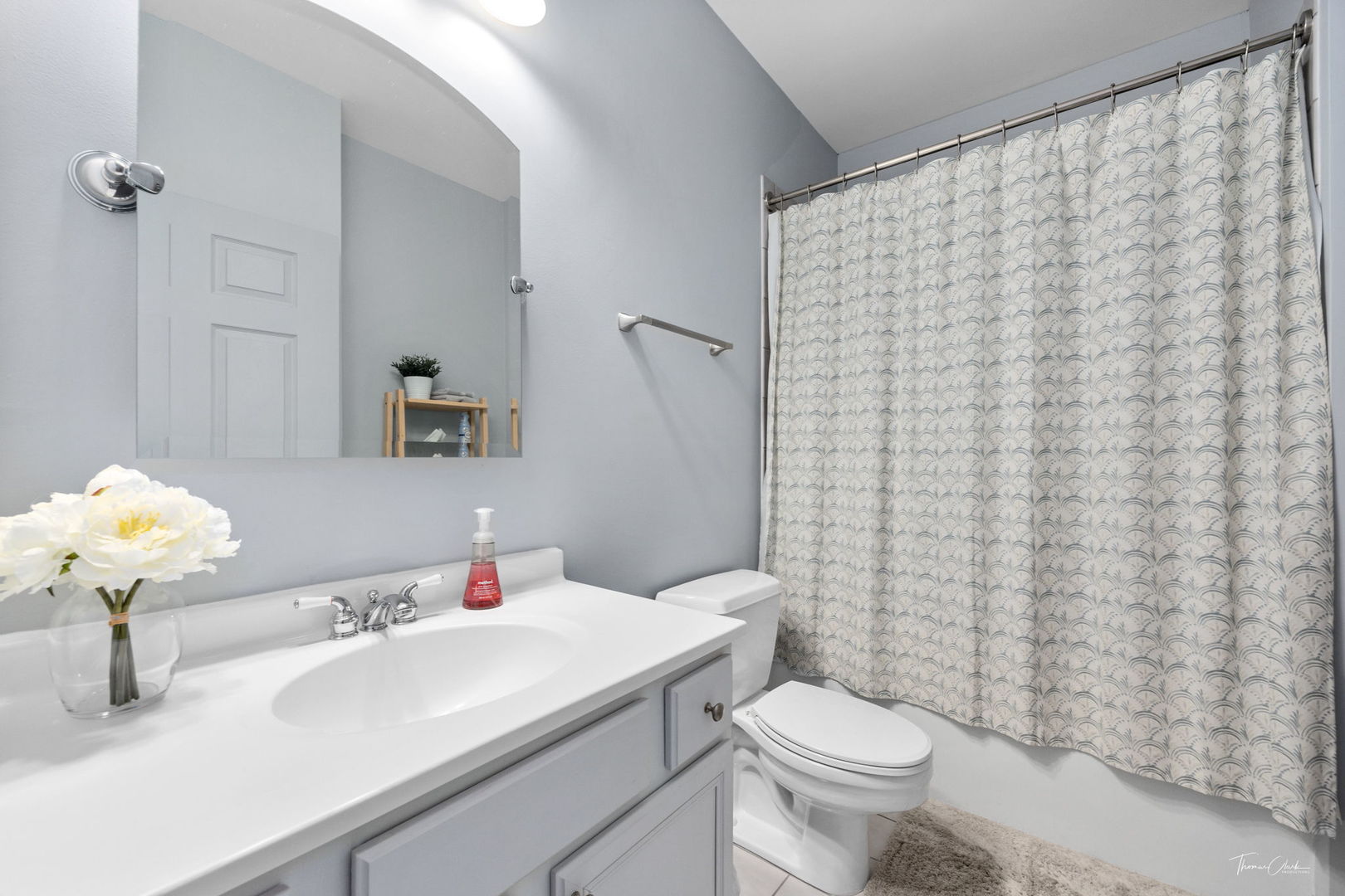 221 E Cullerton Street Unit: 417