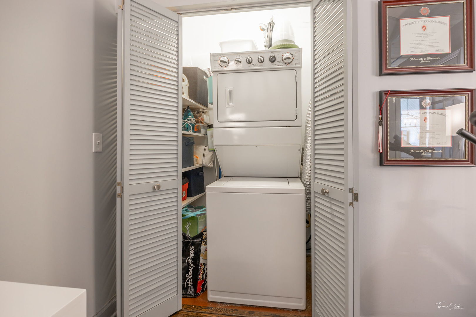 221 E Cullerton Street Unit: 417