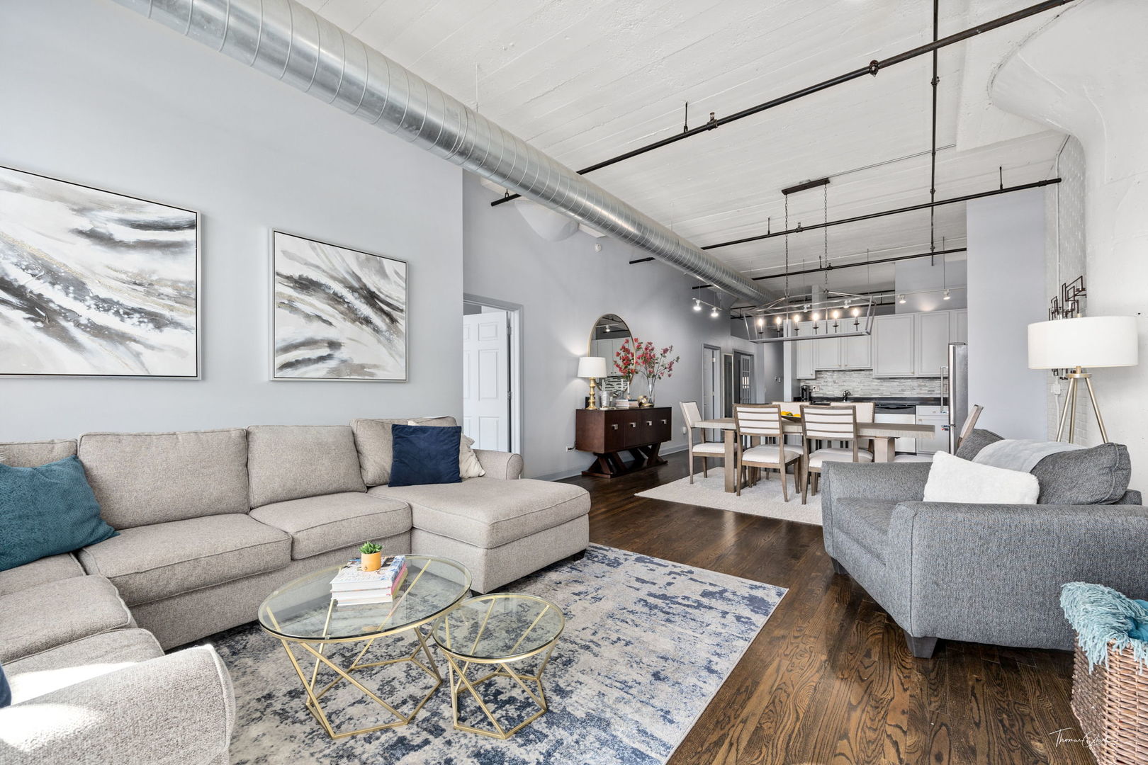 221 E Cullerton Street Unit: 417