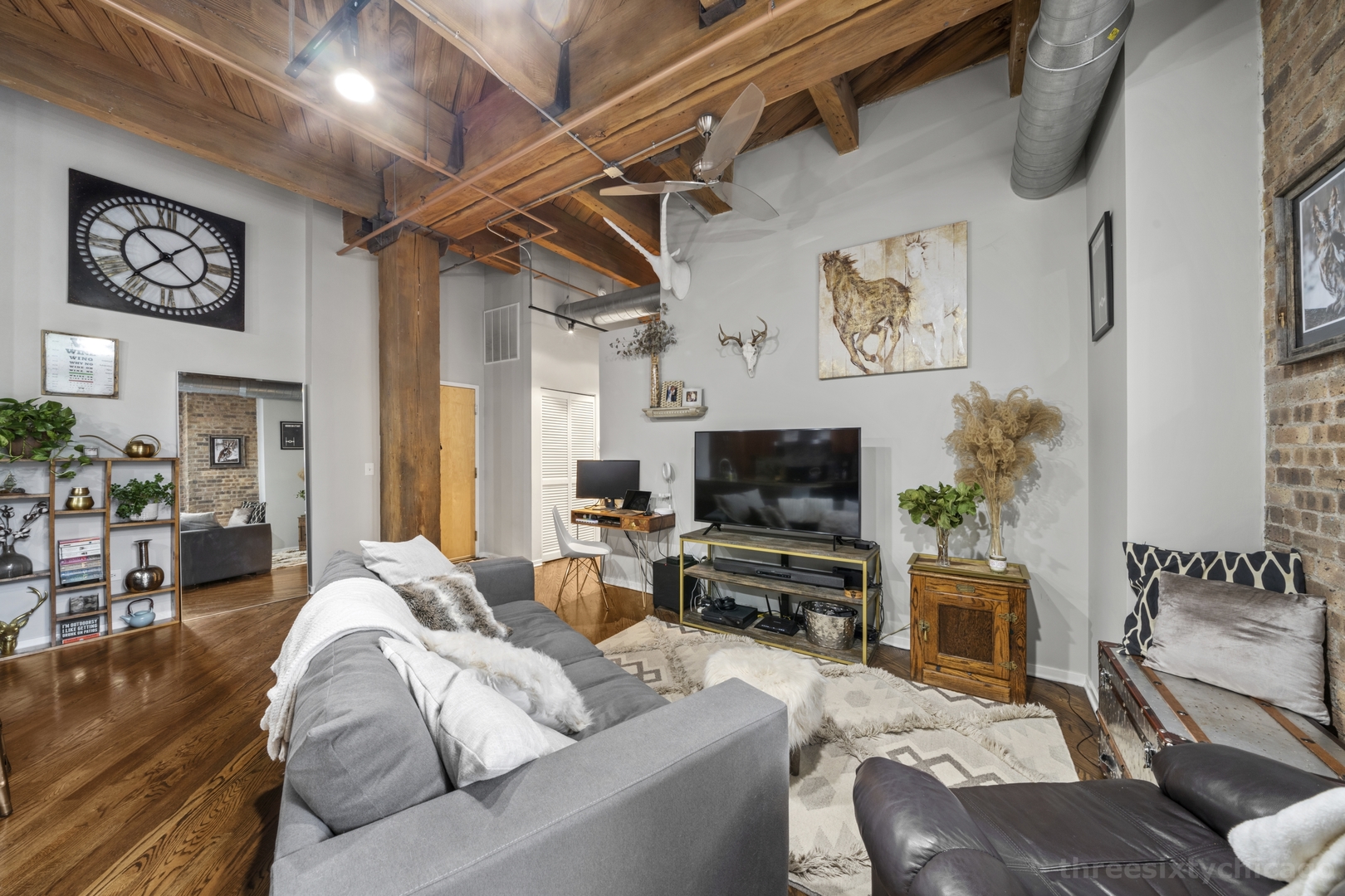 1040 W Adams Street Unit: 274