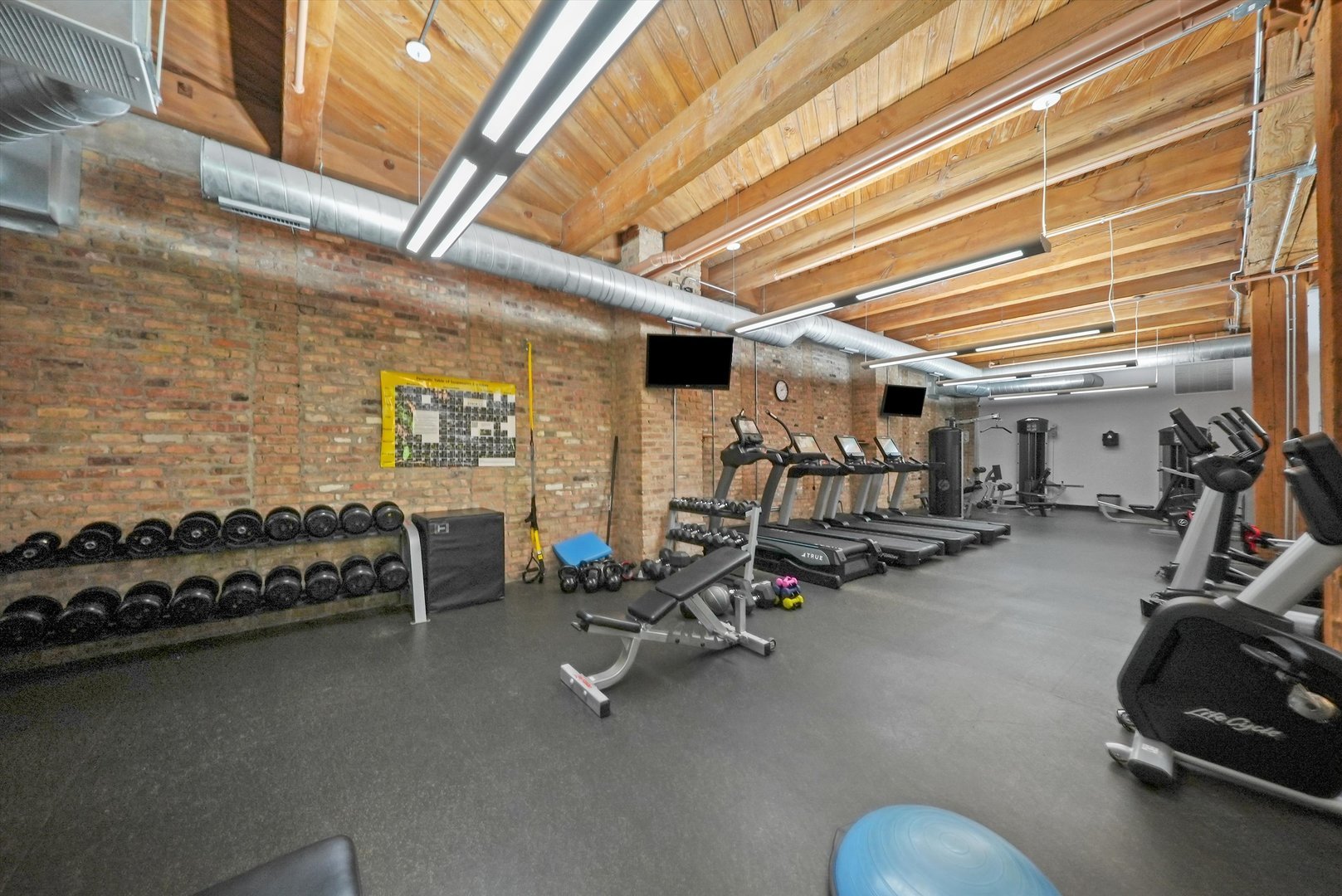 1040 W Adams Street Unit: 274