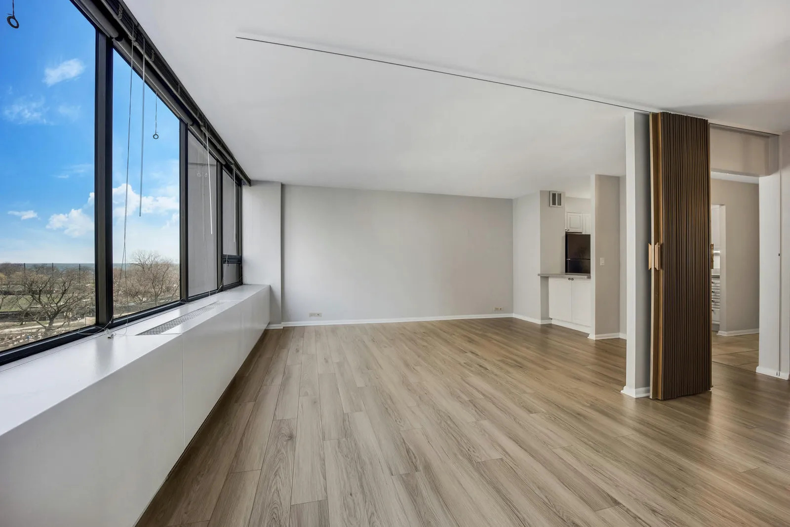 2800 N Lake Shore Drive Unit: 709