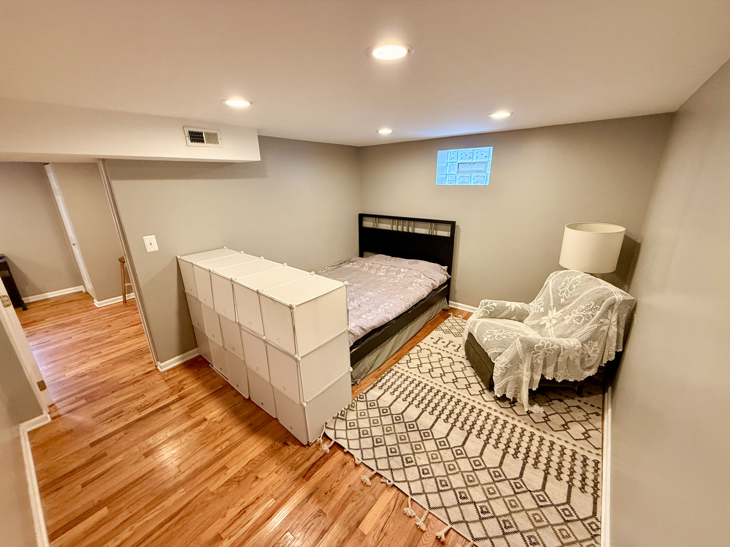 2315 W Waveland Avenue Unit: B