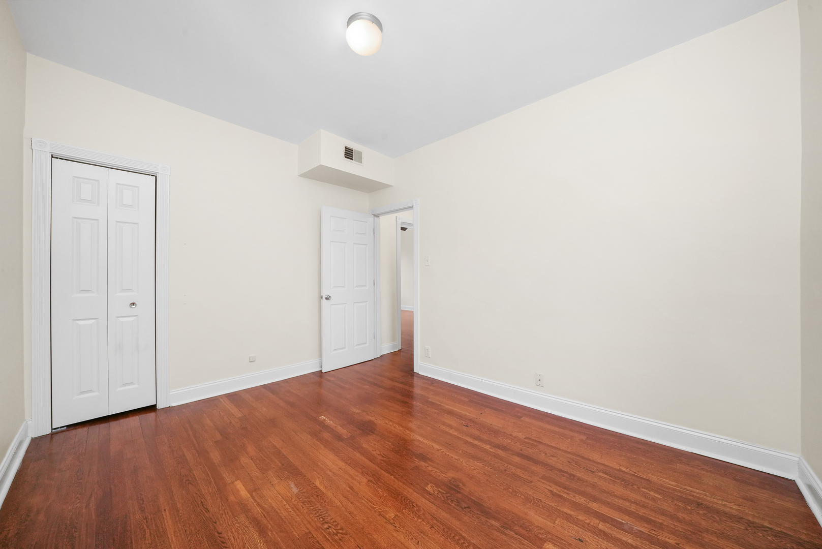 2314 W Byron Street Unit: 2