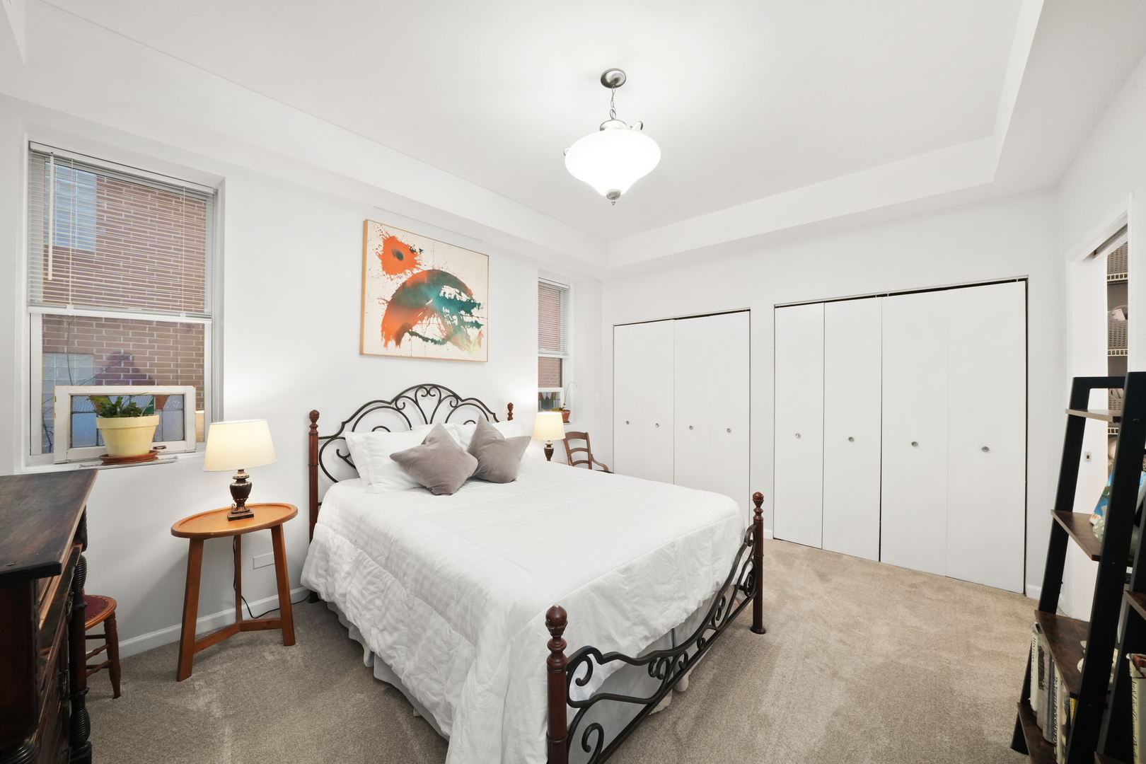 2307 W Wolfram Street Unit: 311