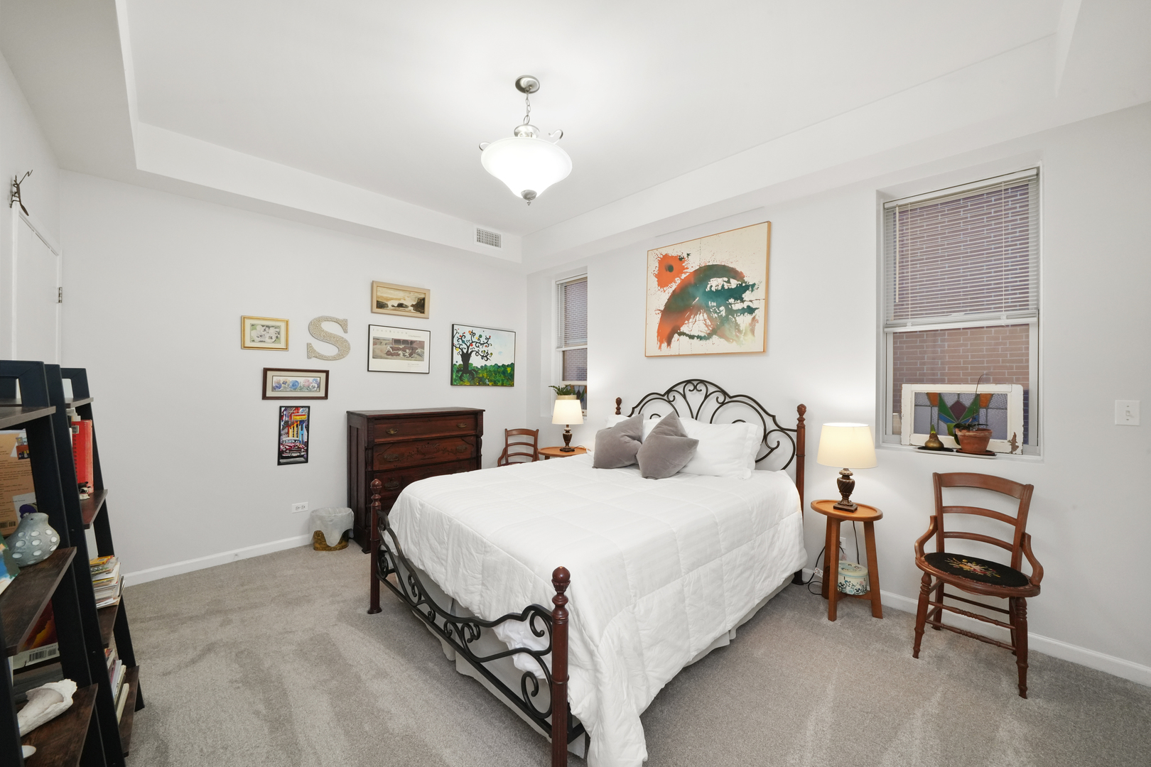 2307 W Wolfram Street Unit: 311