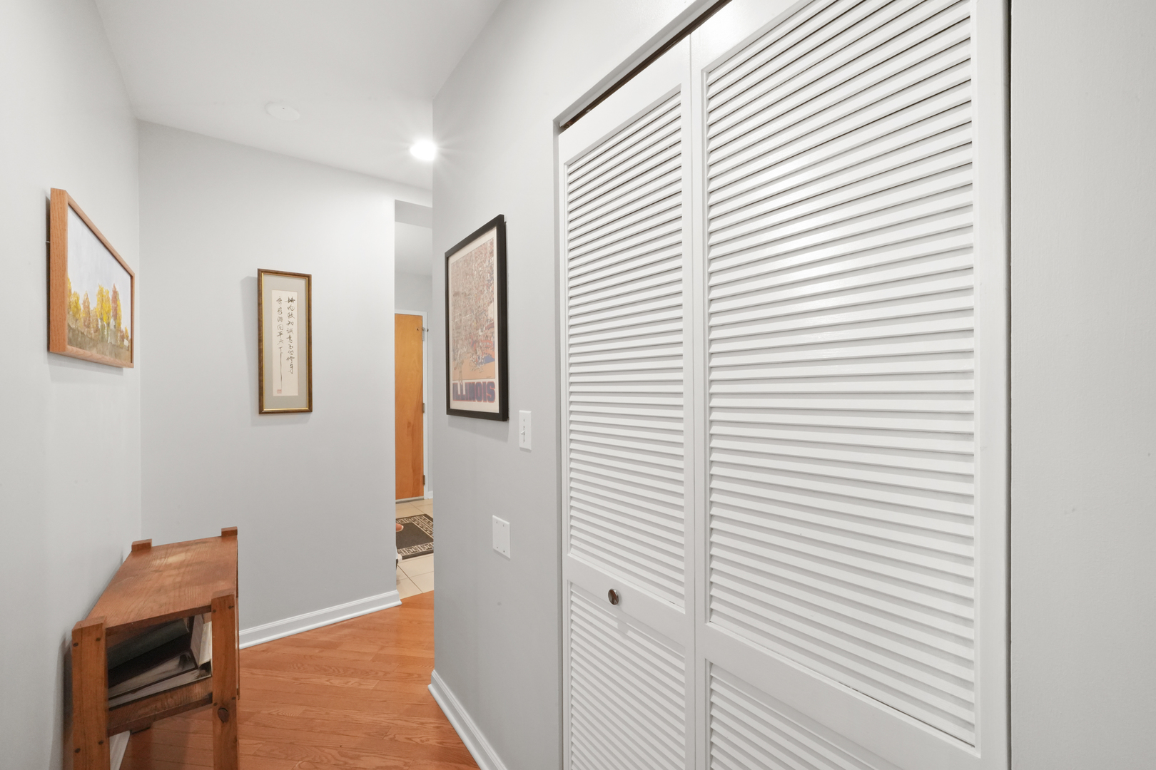 2307 W Wolfram Street Unit: 311
