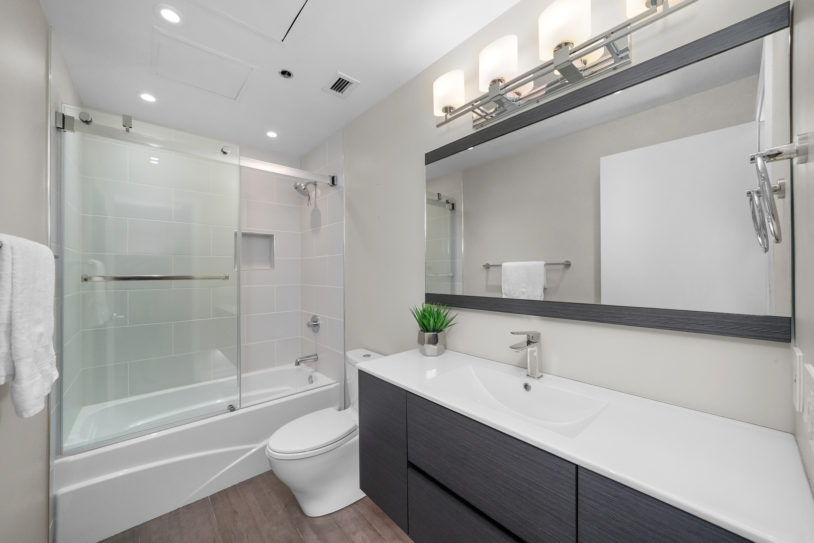 333 W Hubbard Street Unit: 510