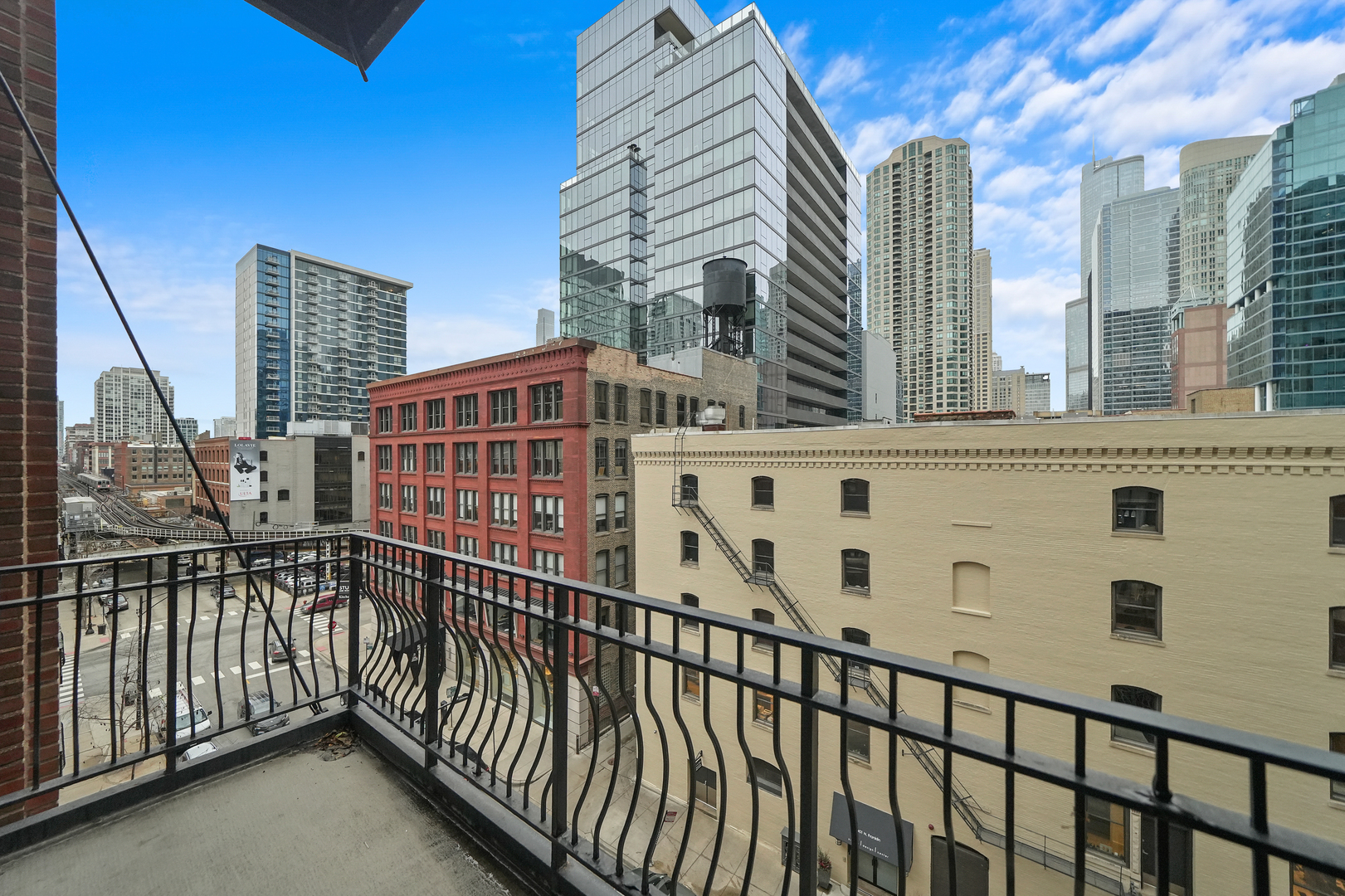 333 W Hubbard Street Unit: 510
