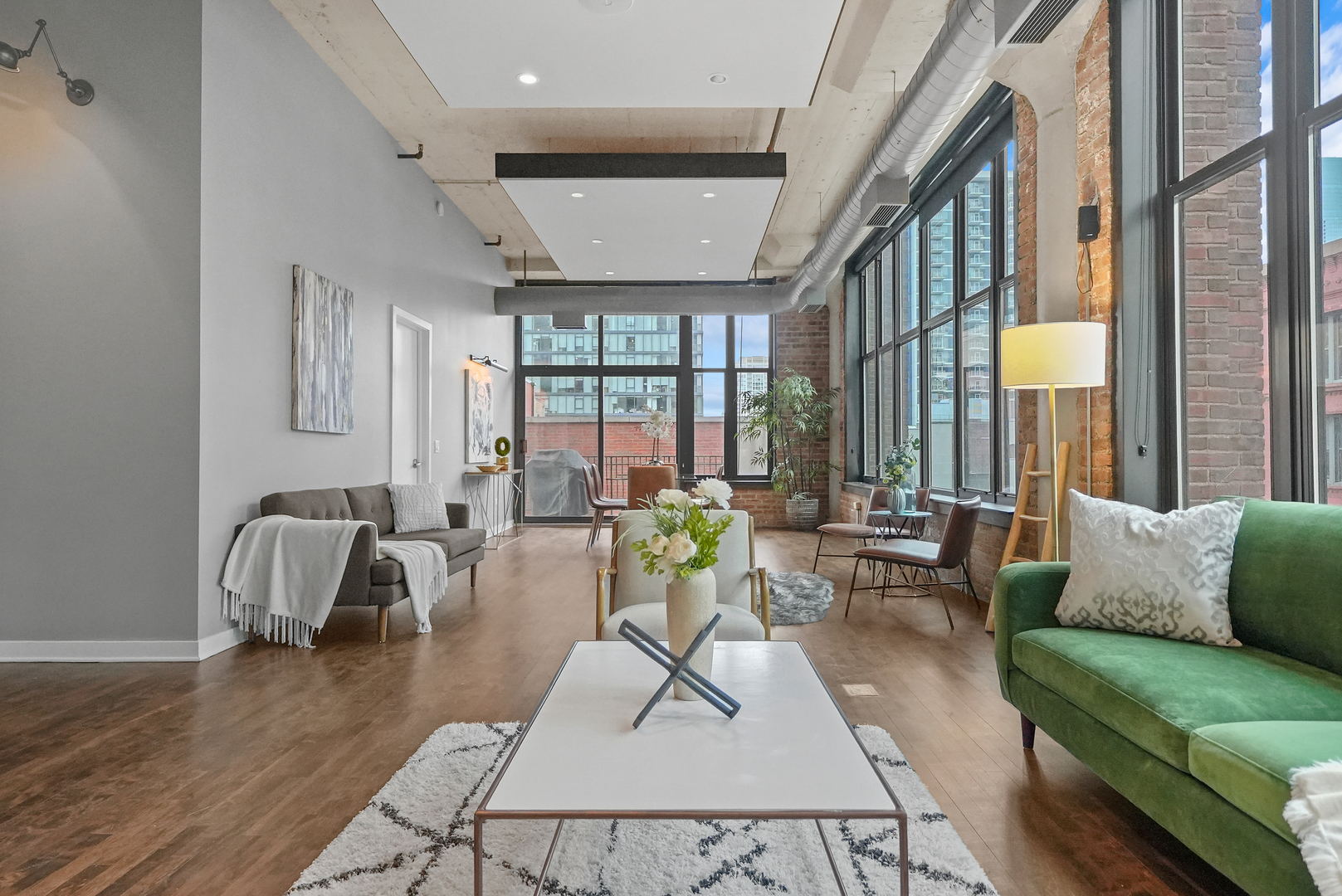 333 W Hubbard Street Unit: 510