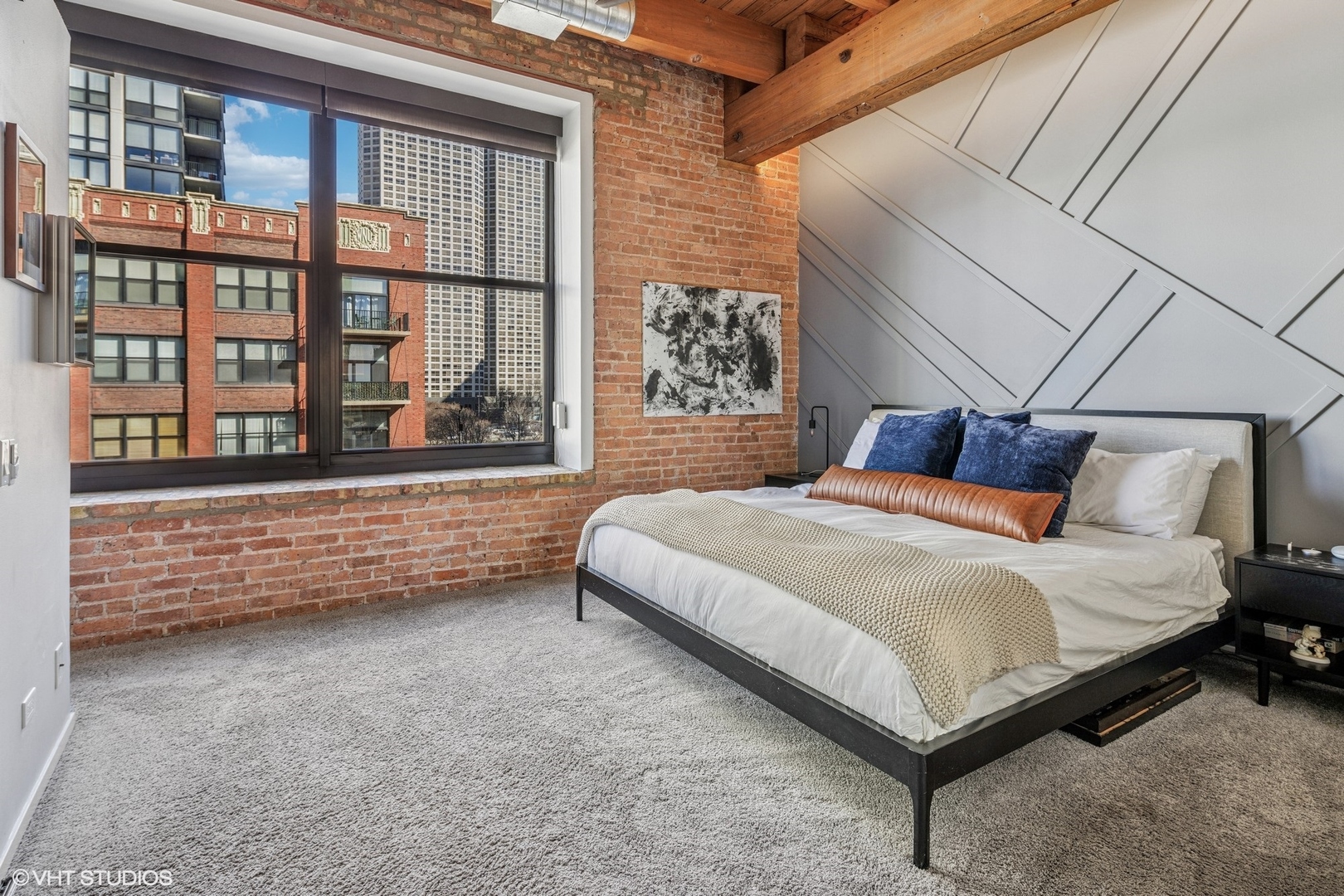 728 W Jackson Boulevard Unit: 423