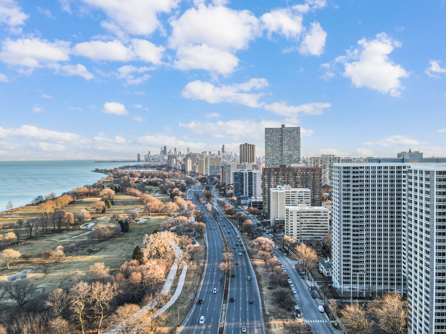 4250 N Marine Drive Unit: 322