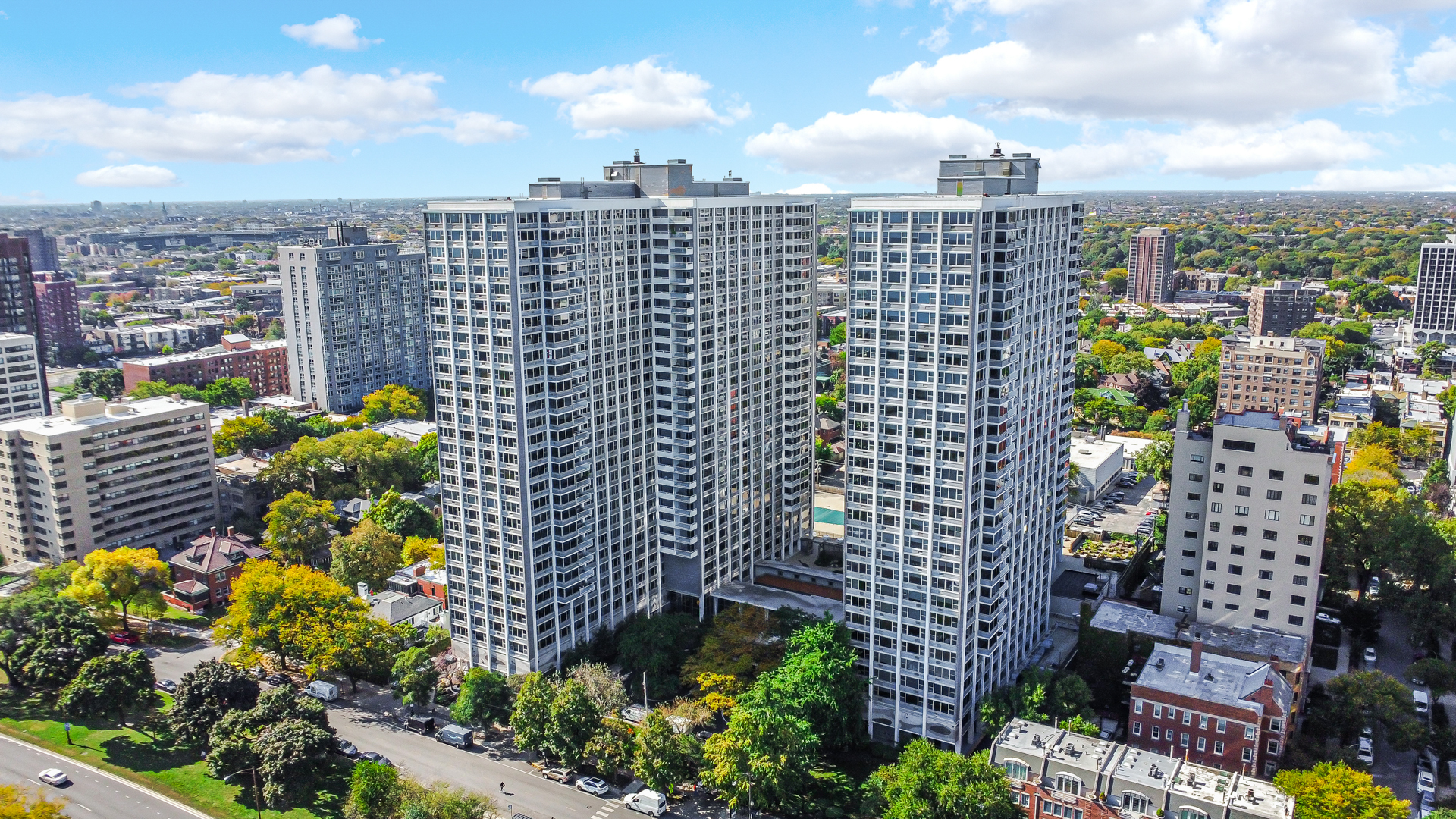 4250 N Marine Drive Unit: 322