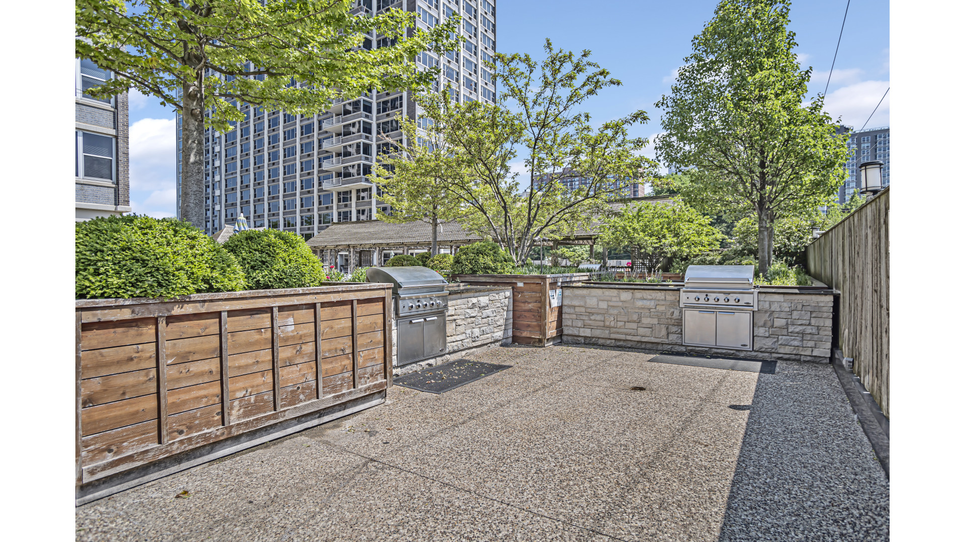 4250 N Marine Drive Unit: 322