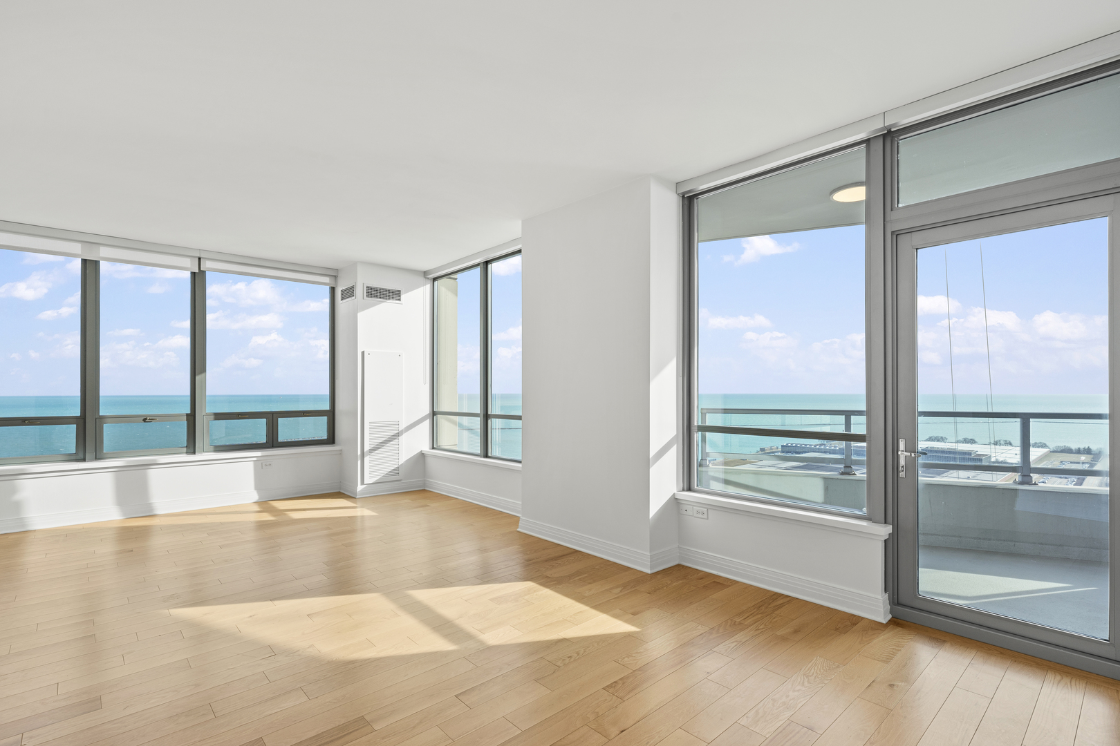 600 N Lake Shore Drive Unit: 2711