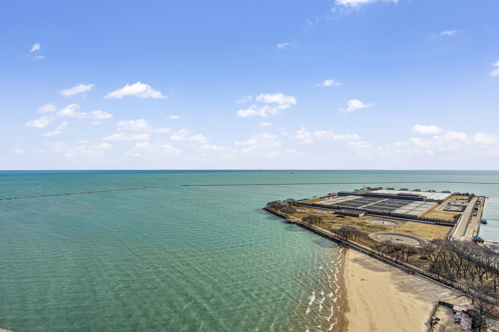 600 N Lake Shore Drive Unit: 2711