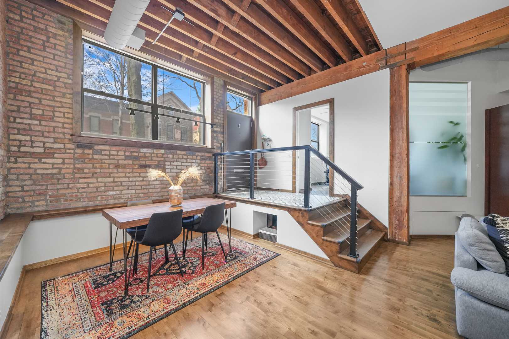 2255 N Wayne Avenue Unit: C1