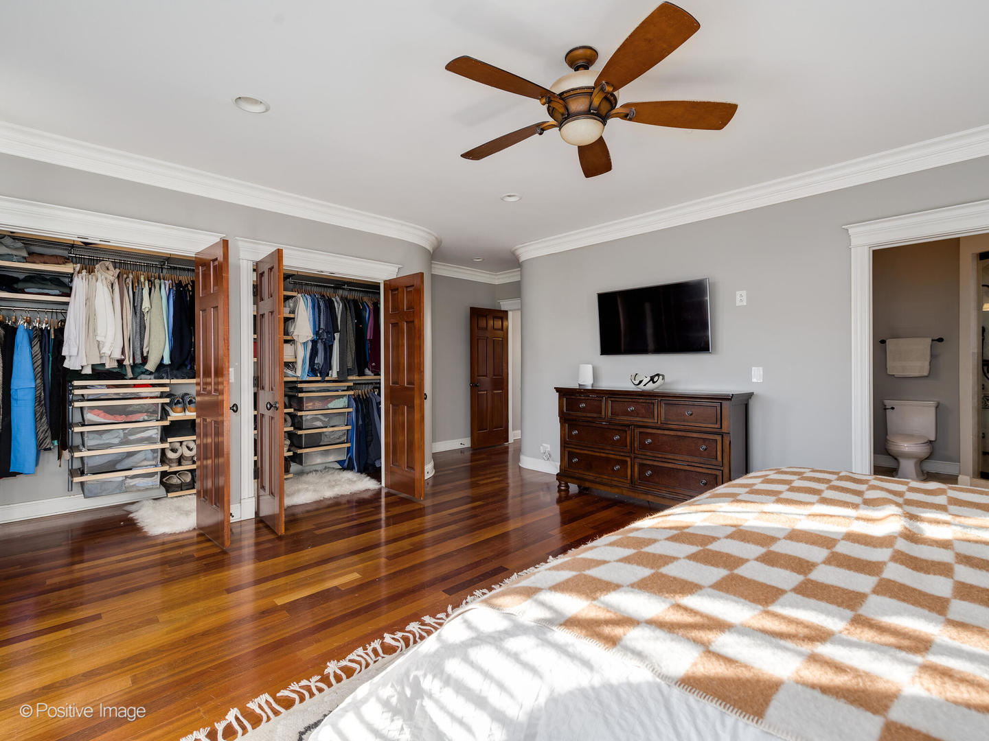 921 W Diversey Parkway Unit: 4