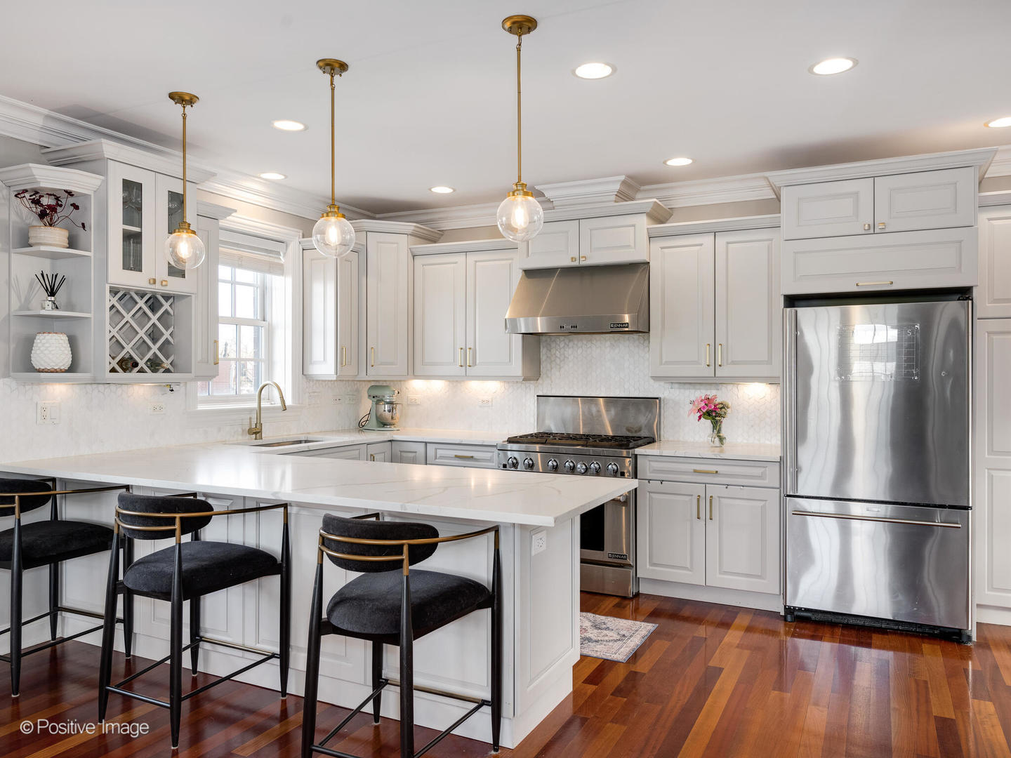 921 W Diversey Parkway Unit: 4