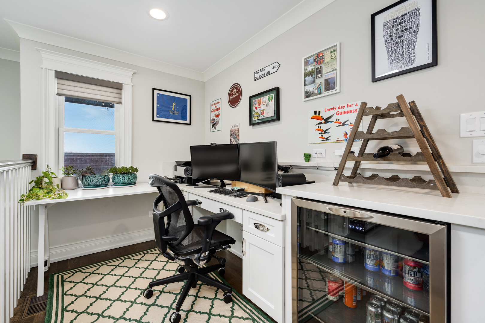 2731 N Southport Avenue Unit: 3