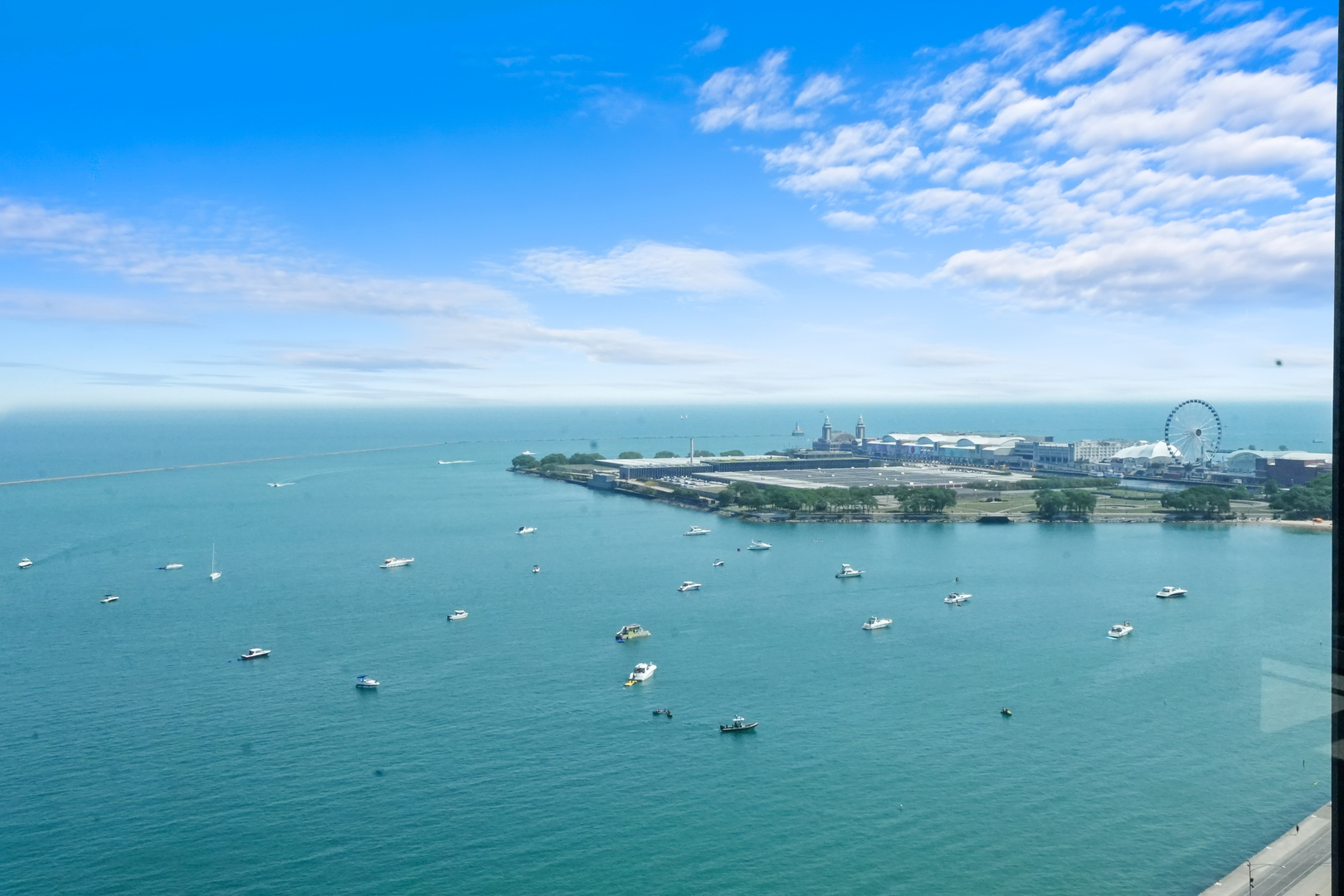 880 N LAKE SHORE Drive Unit: 22D