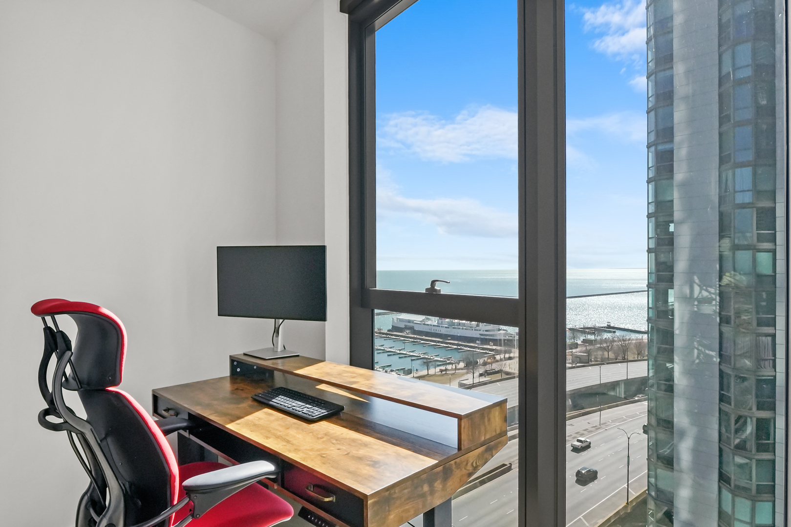 211 N Harbor Drive Unit: 1001