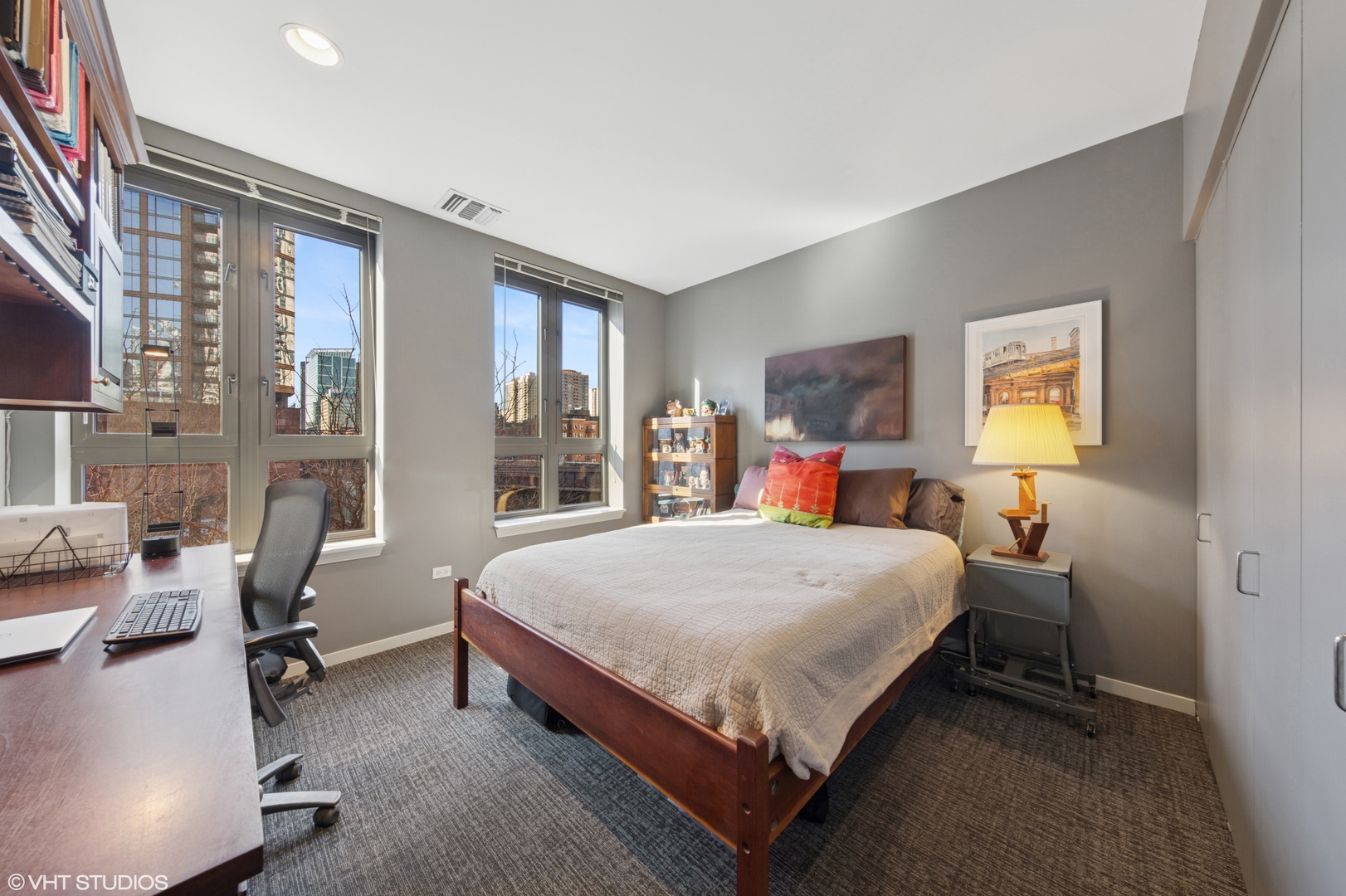 400 N Clinton Street Unit: 403