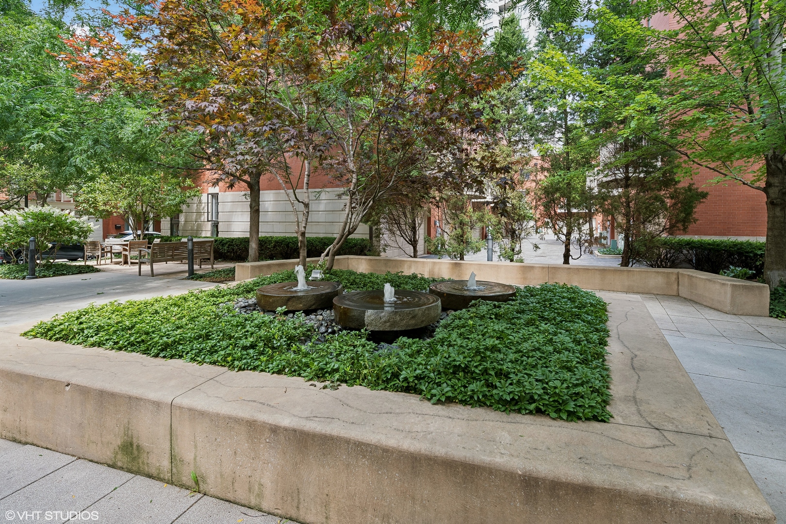 400 N Clinton Street Unit: 403