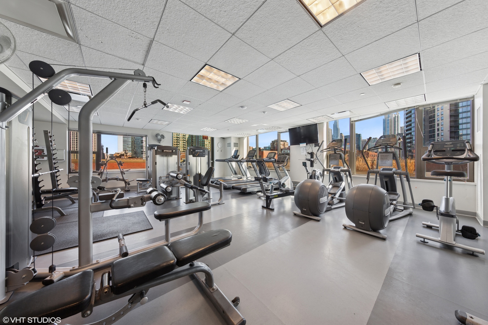 400 N Clinton Street Unit: 403