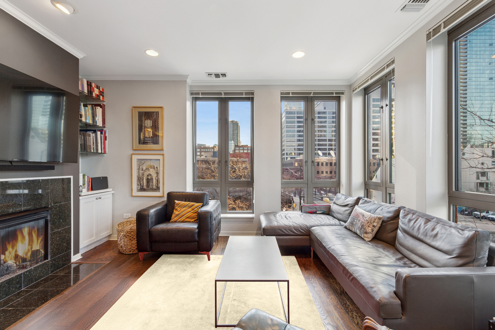 400 N Clinton Street Unit: 403