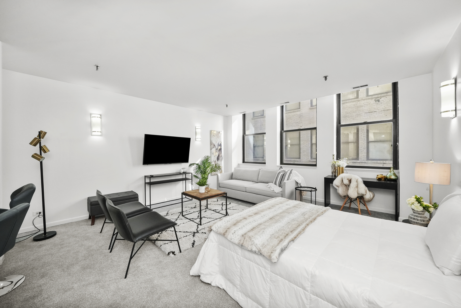 680 S Federal Street Unit: 203
