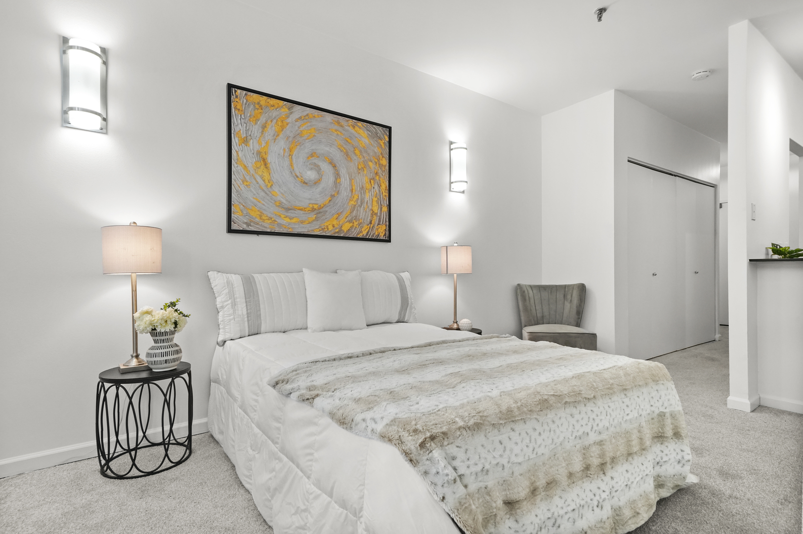 680 S Federal Street Unit: 203