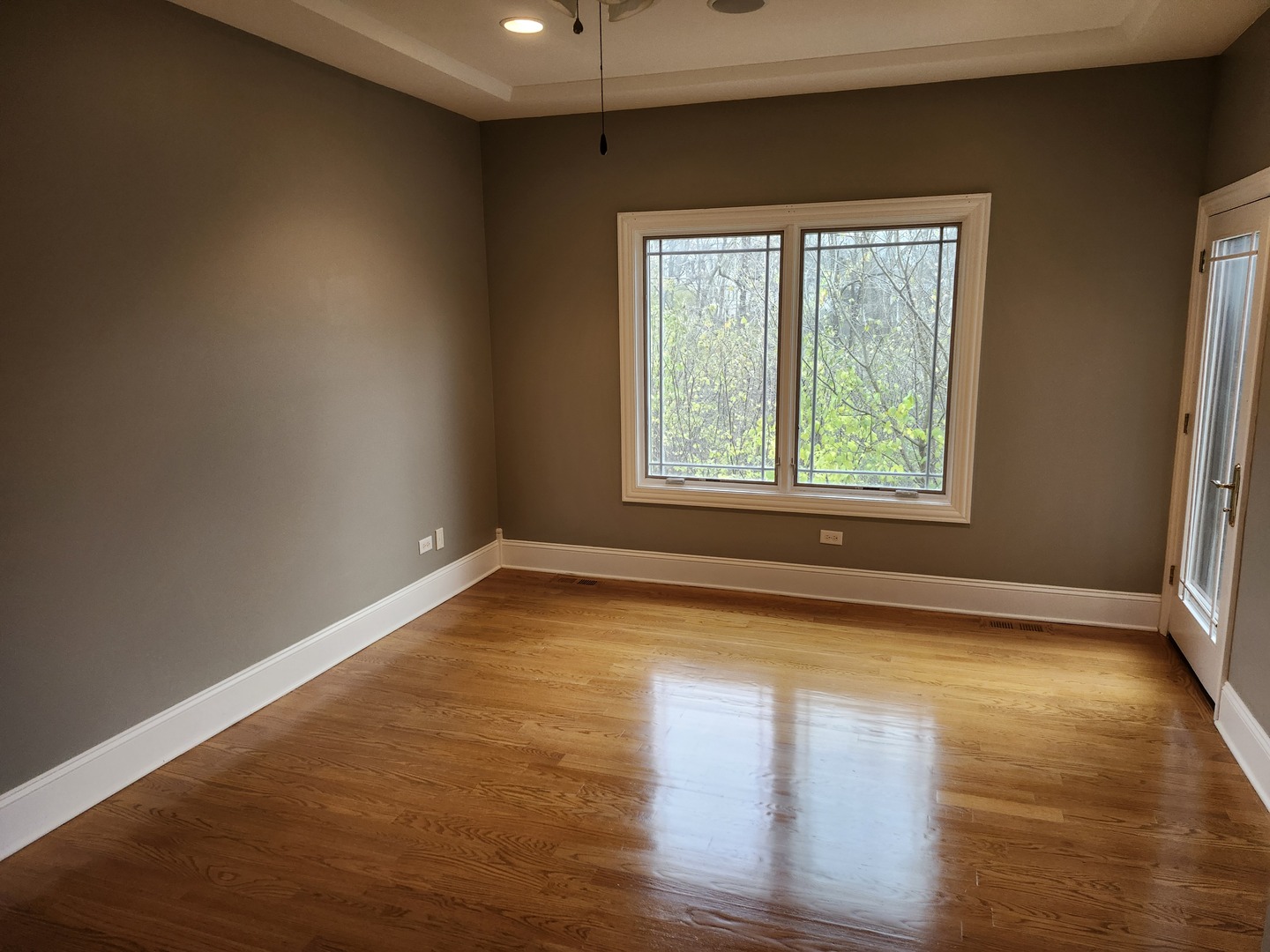 16W305 Shadow Creek Drive Unit: 305